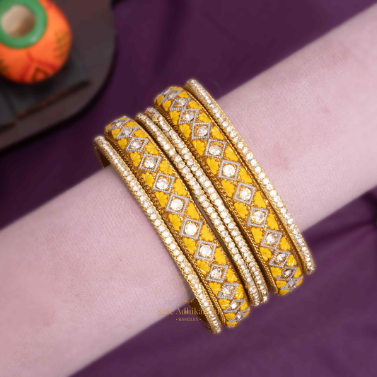 Diamond shaped Kundan Bangles - 6pc set
