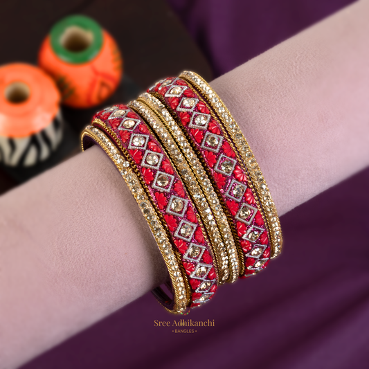 Diamond shaped Kundan Bangles - 6pc set