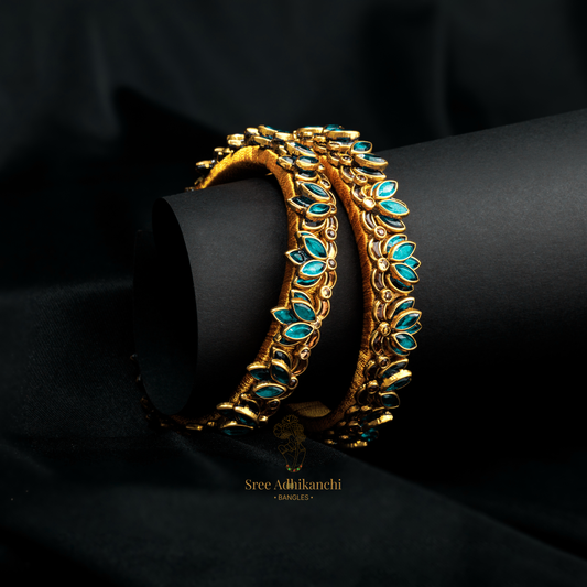 Silk Thread - Lotus Side Bangles