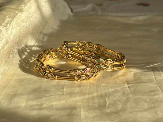 Diamond Replica - Oval design- Antique
