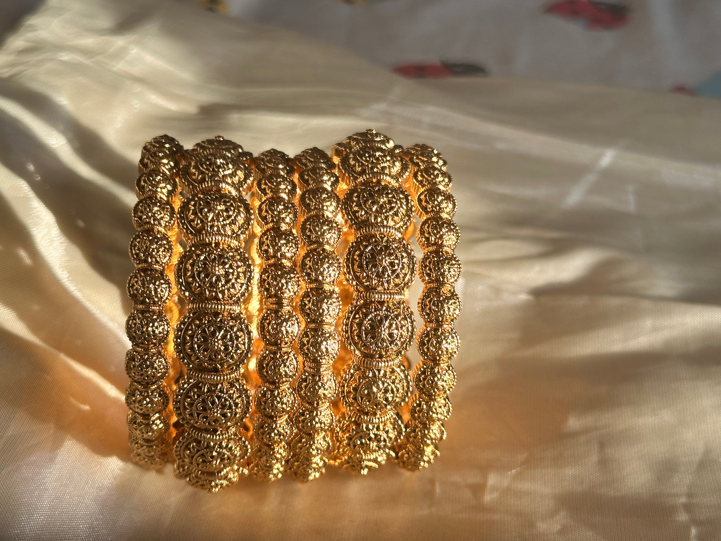 Gold replica - Rashmika 6pcs - Antique