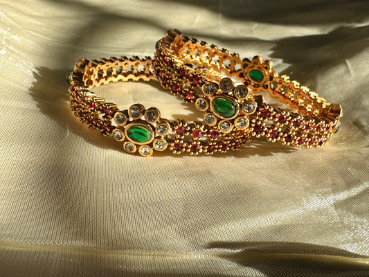 Emerald - Antique