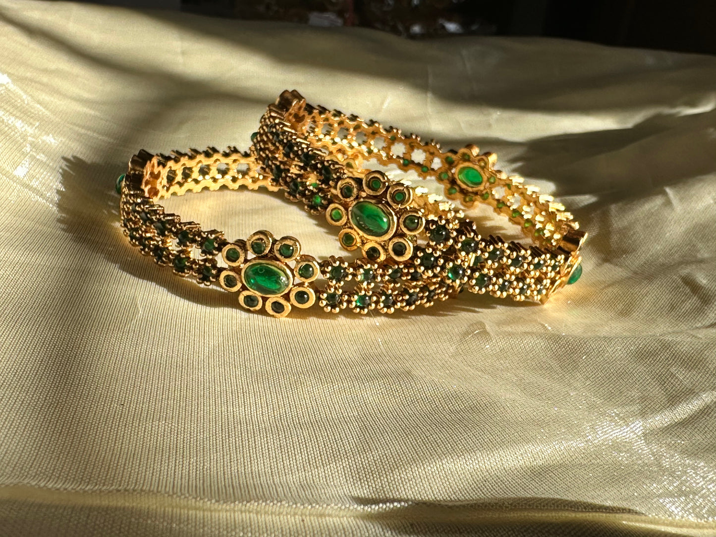 Emerald - Antique