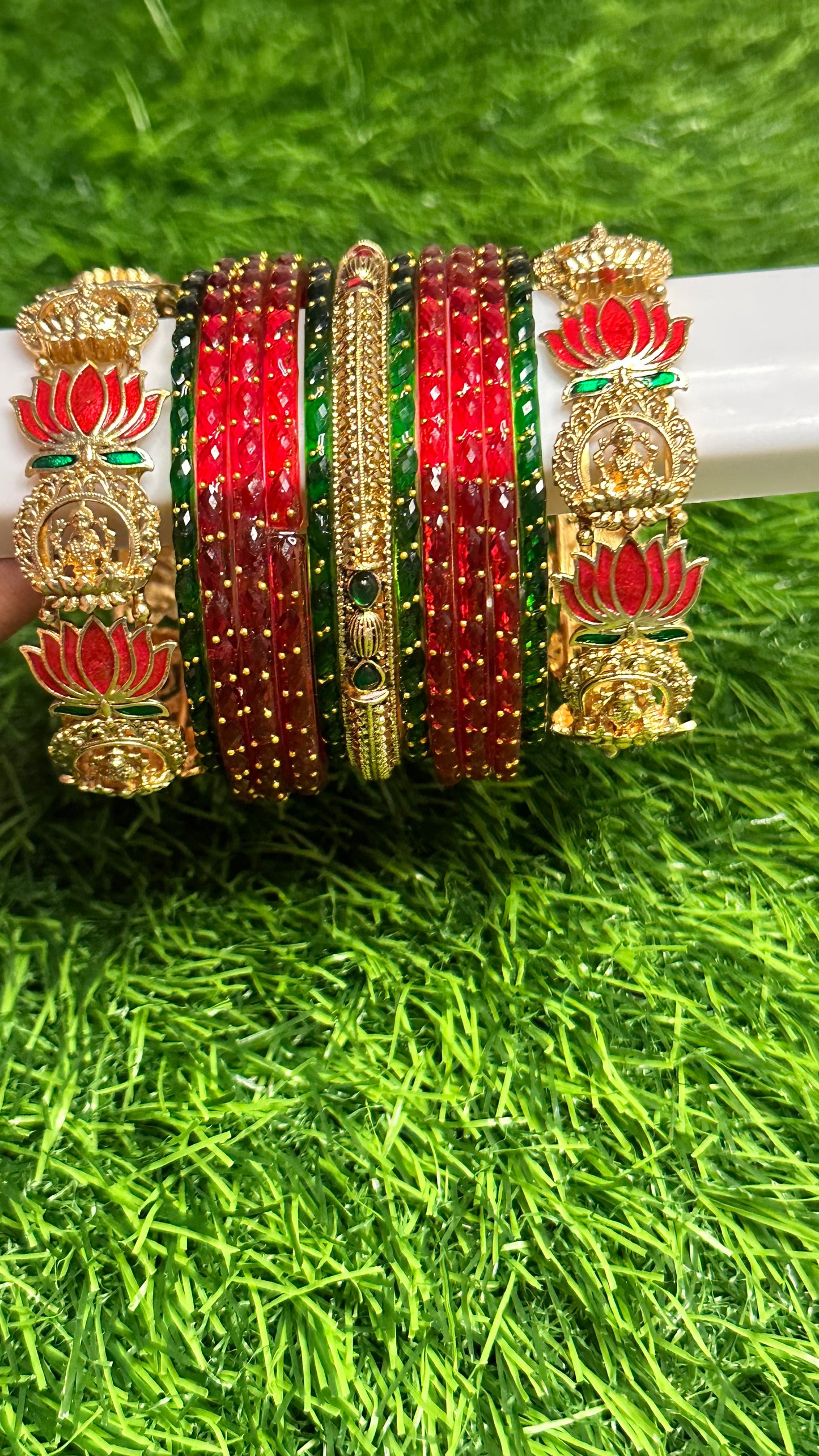 Bangles Stacking - Customisation 19 - Raindrop with Antique