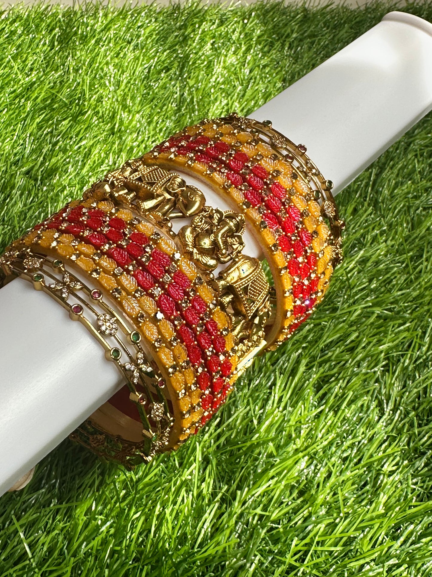 Bangles Stacking - Customisation 24 - Leaf with Antique