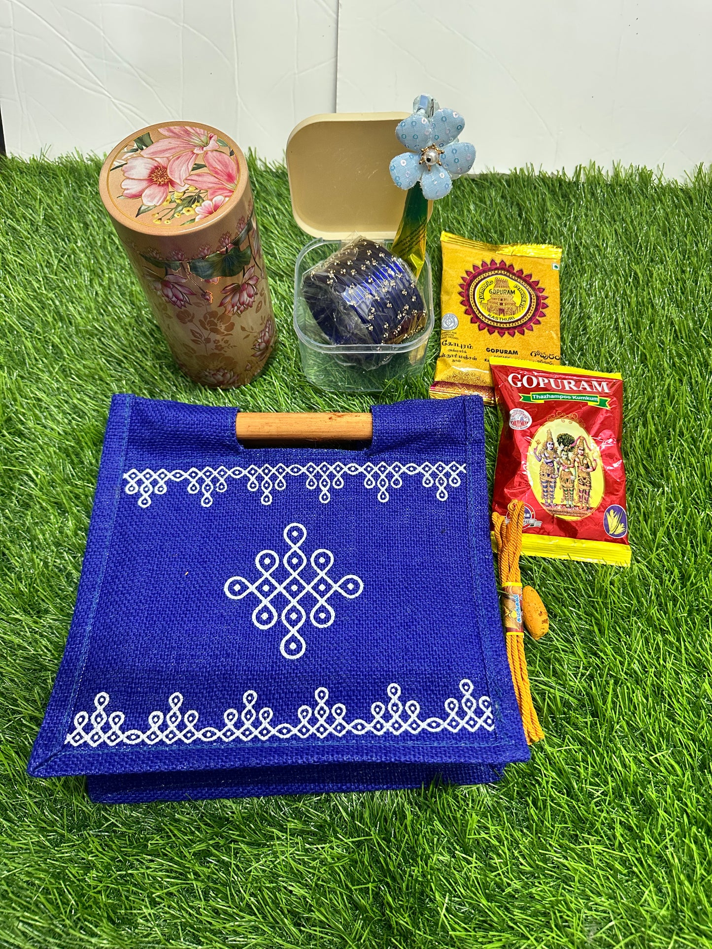 Traditional Return Favour Hamper