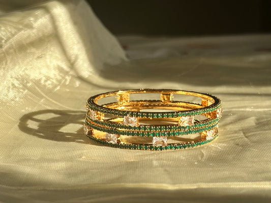 Malar - Antique