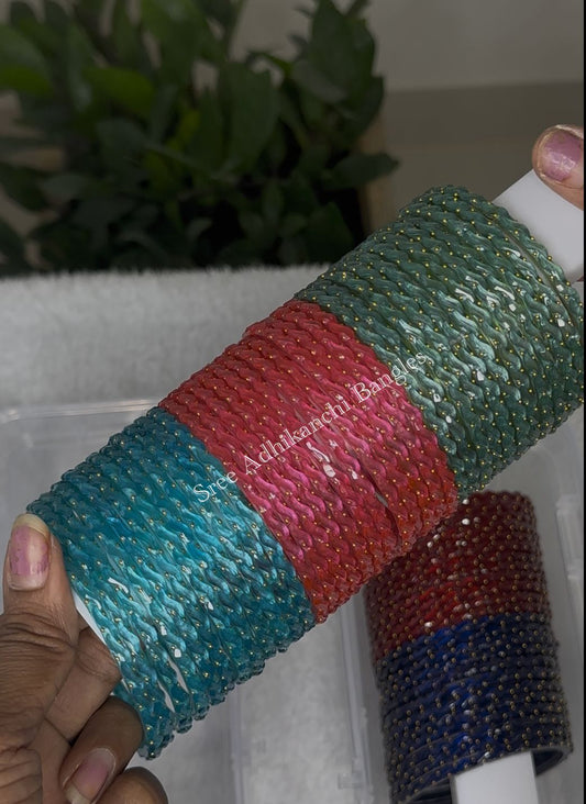 Wavy - Premium Glass Bangles Combo